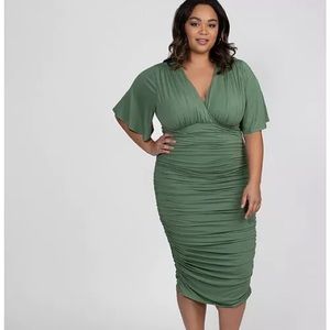NWOT Kiyonna “Rumor” Ruched Dress in Sage Green